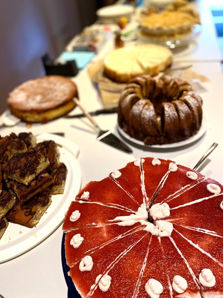 Wir feiern Fronleichnam… und benötigen jede Menge Kuchen!